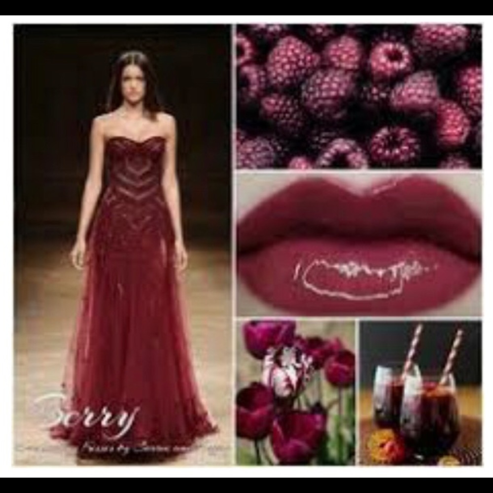 Berry LipSense - Picture 3 of 7